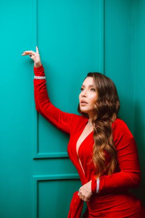 Lauana Prado estreia novo show no Espaço Taal em São Paulo
