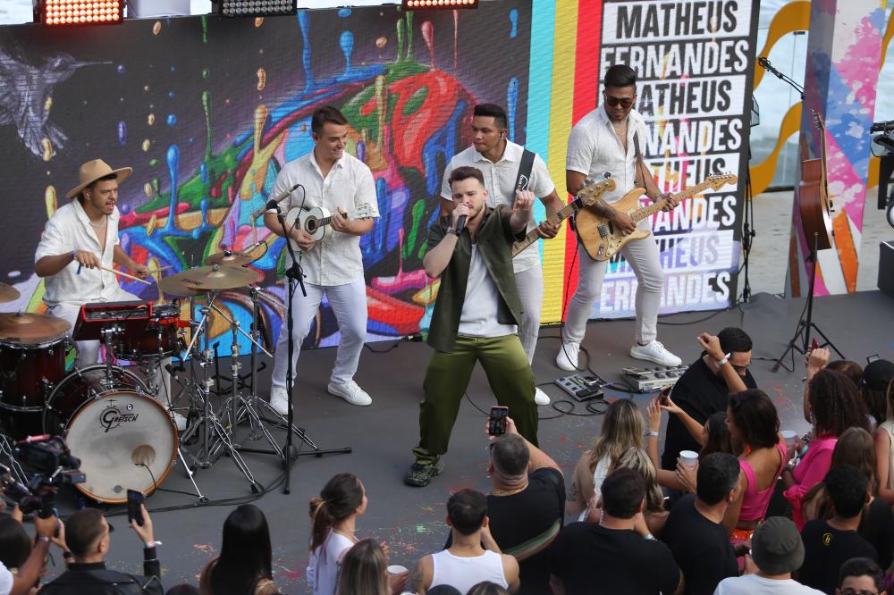 MATHEUS FERNANDES GRAVA PROJETO INÉDITO NO RIO DE JANEIRO 