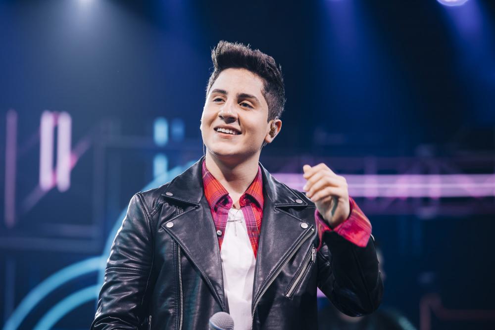 Hugo Henrique estreia música inédita nas rádios