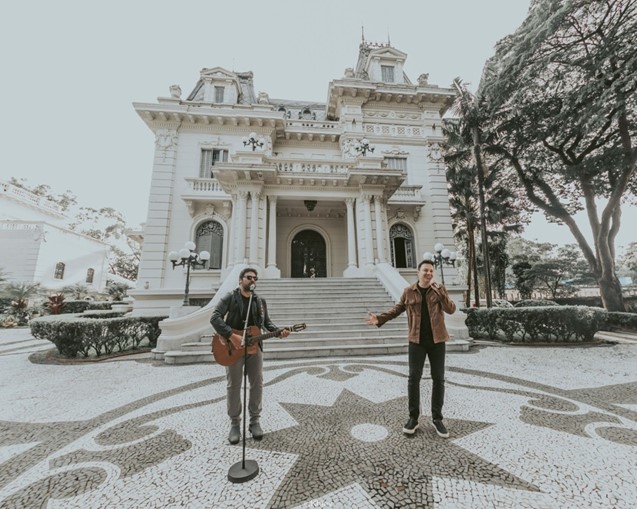 João Bosco & Vinícius lançam EP com faixas que marcaram o sertanejo 