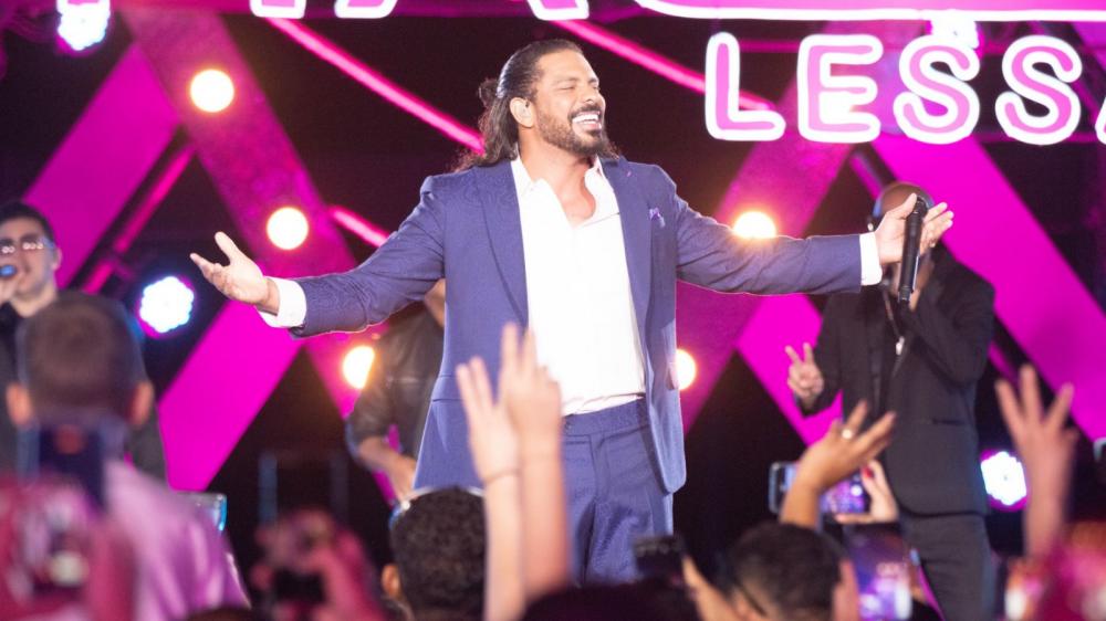 Thales Lessa se apresenta na Virada CulturaL SP