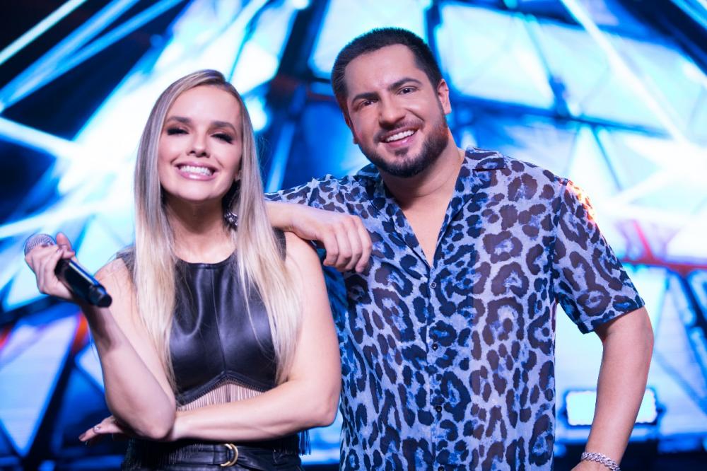 Após susto com filha e marido, Thaeme e seu parceiro de dupla Thiago se jogam no piseiro na inédita ‘Seu Grande Amor’ 