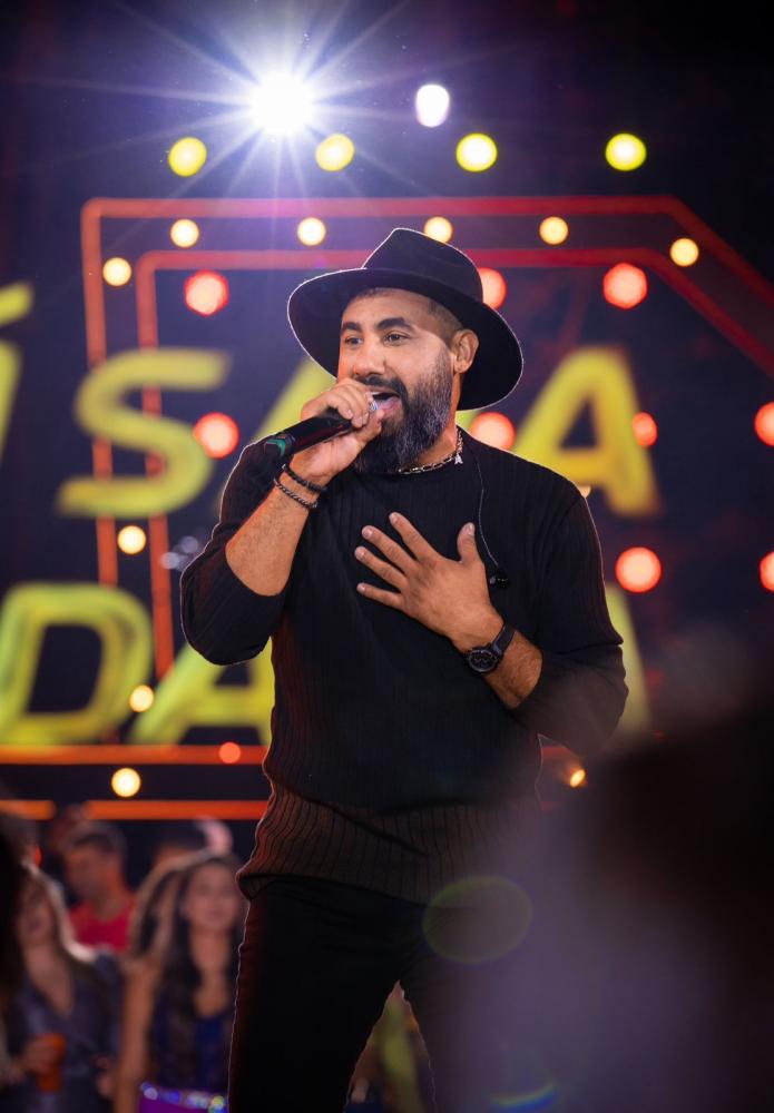 Raí Saia Rodada divulga primeira parte do DVD Singular nas plataformas digitais