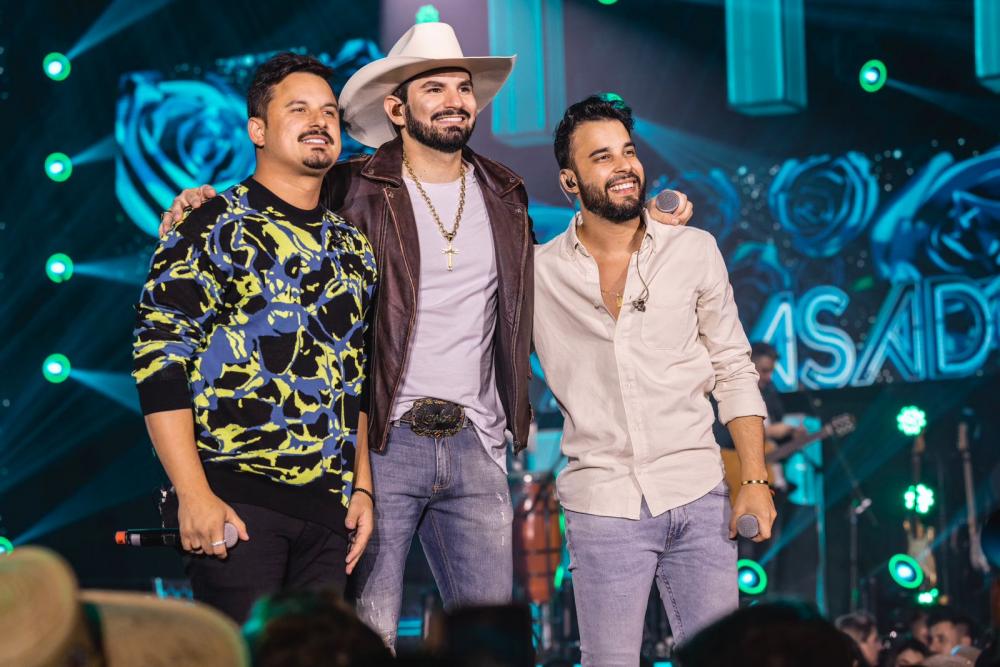 Loubet lança feat. com Clayton & Romário
