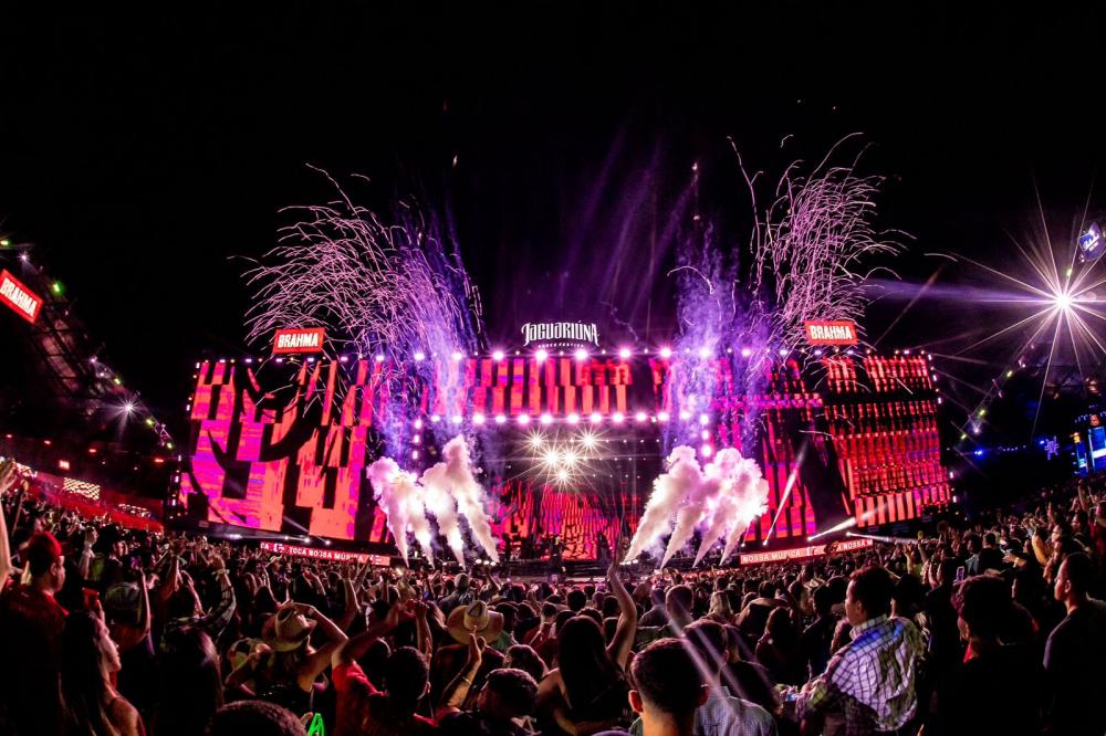 Show sem banda e ingressos esgotados: 5 memórias inesquecíveis do Jaguariúna Rodeo Festival