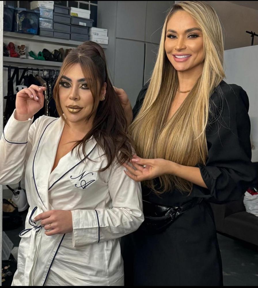 Naiara Azevedo reinventa o visual para Carnaval 2024 com a magia da liberdade capilar