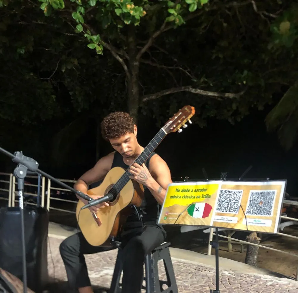 Lucas Rodrigues: Do Espírito Santo à Itália, Uma Jornada Musical de Superação