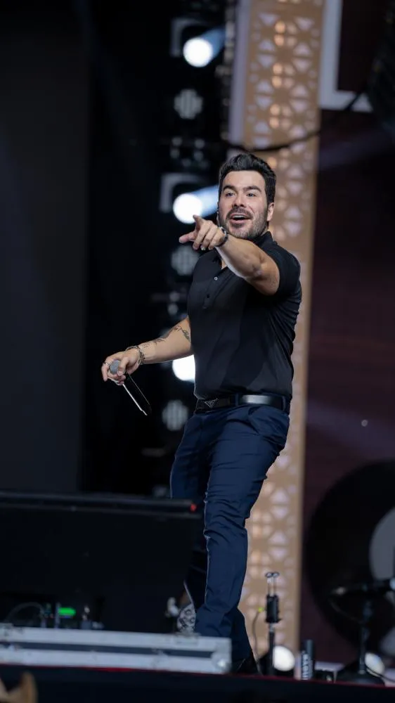 Sony Music e Som Livre firmam parceria com Renato Sertanejeiro para ação especial no Festival de Barretos 2025
