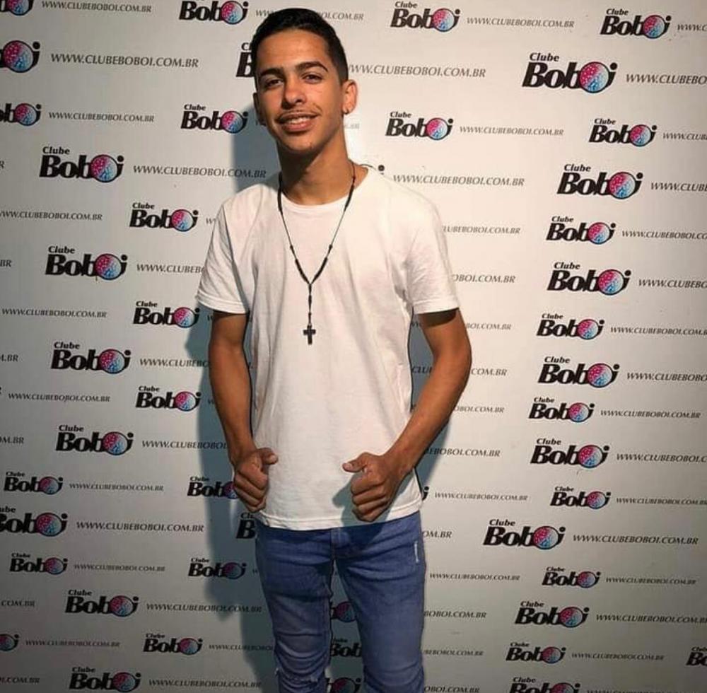 thiago Araújo está em busca de crescimento profissional na música sertaneja 